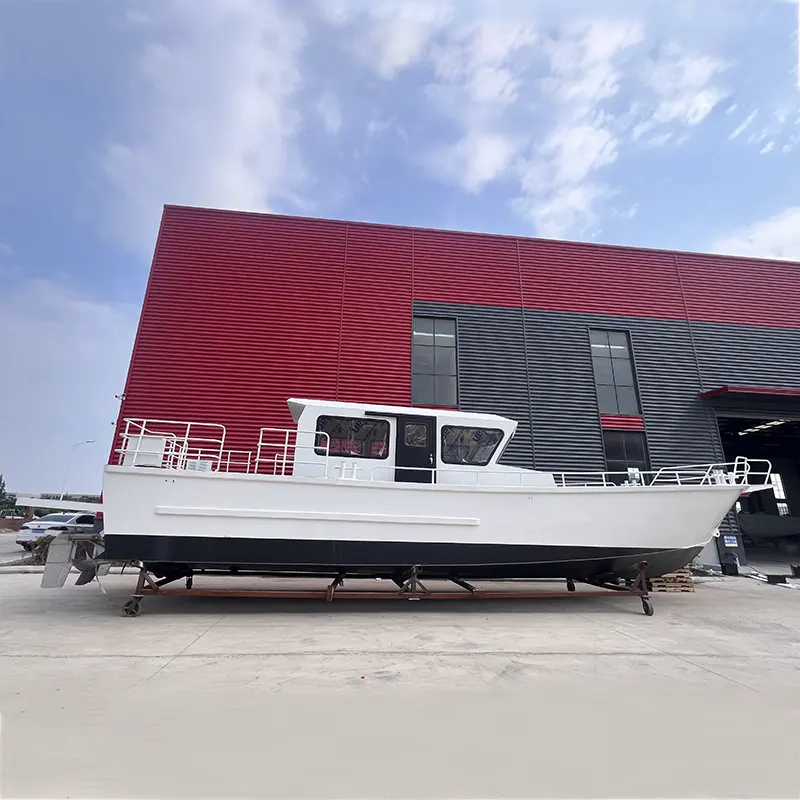 13.8M Boat ya kusafiri